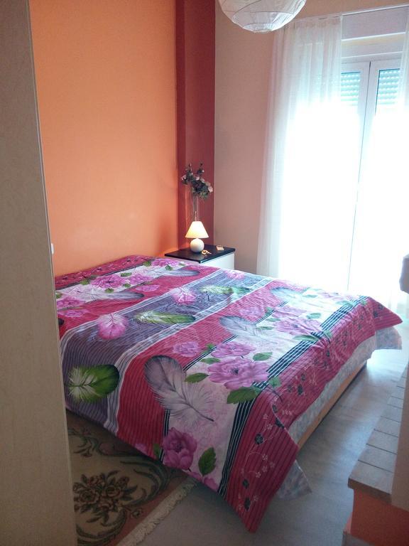 Michalis By The Sea Apartment